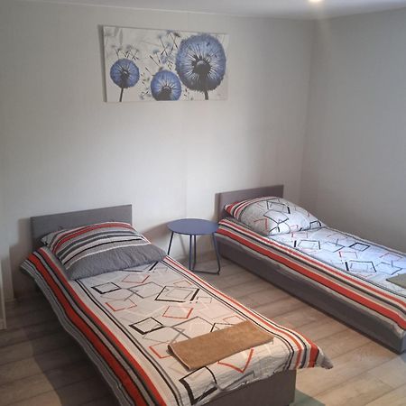 Apartamenty Przy Rynku Жнін Екстер'єр фото