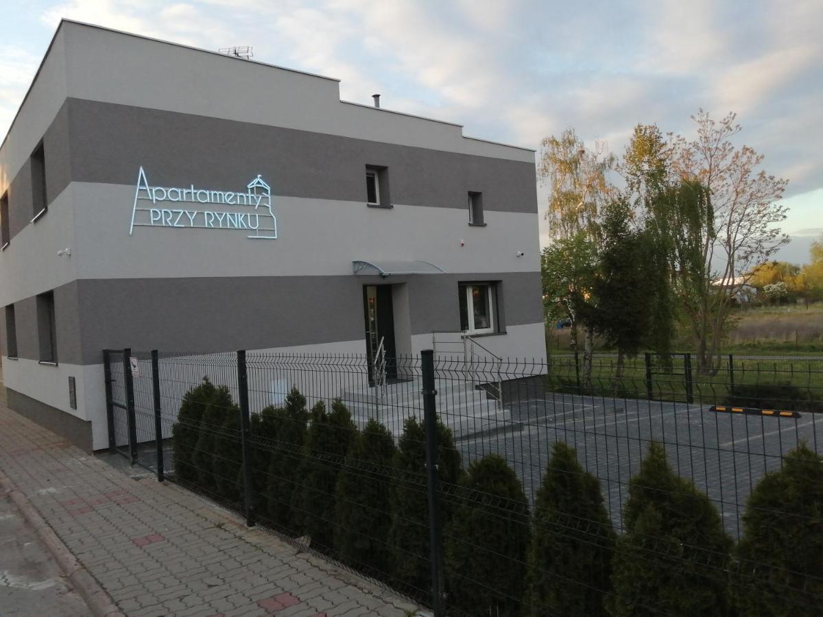 Apartamenty Przy Rynku Жнін Екстер'єр фото